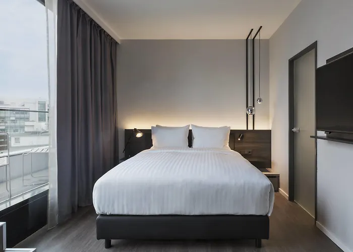 By Marriott Frankfurt Center 4* פרנקפורט