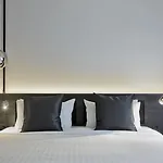 מלון By Marriott Frankfurt Center