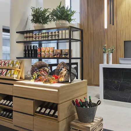 By Marriott Frankfurt Center