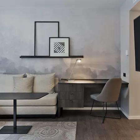 By Marriott Frankfurt Center