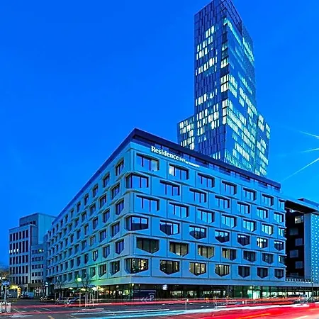 Hotel By Marriott Frankfurt Center 4*