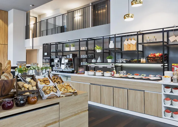 Hotel By Marriott Frankfurt Center