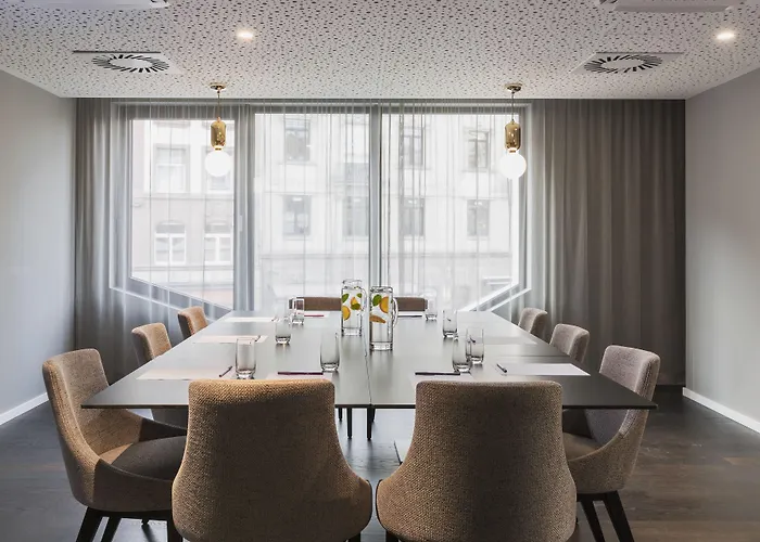 By Marriott Frankfurt Center Ξενοδοχείο